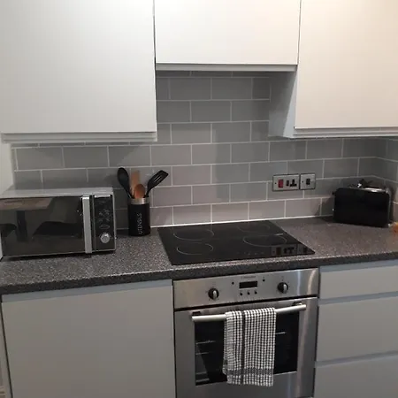 Victoria Bar Within The Walls Free Parking